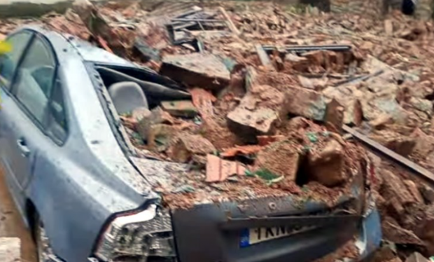 Αγρίνιο: Αποζημίωση στην κάτοχο του ΙΧ που καταστράφηκε από την κατάρρευση τμήματος των αποθηκών Ηλιού