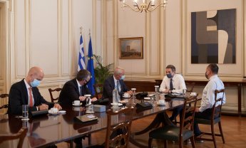 Συνάντηση του Πρωθυπουργού με ανώτατα στελέχη της Fraport και της Fraport Greece