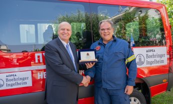 Boehringer Ingelheim Ελλάς: Δωρεά υπερσύγχρονου οχήματος στο Πυροσβεστικό Σώμα! 