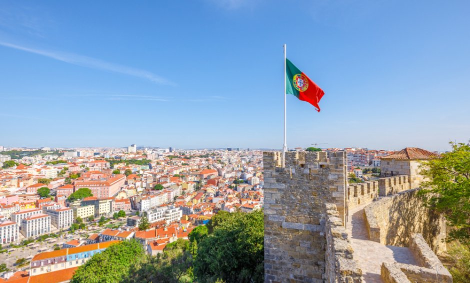 Η Πορτογαλία προσφέρει ταξιδιωτική ασφάλιση σε διεθνείς τουρίστες, λόγω κορονοϊού!