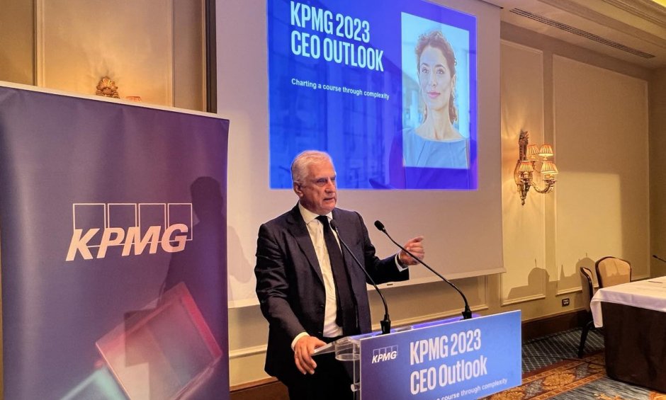 Έρευνα KPMG: Αισιόδοξοι παραμένουν οι CEOs εν μέσω πολλαπλών προκλήσεων!