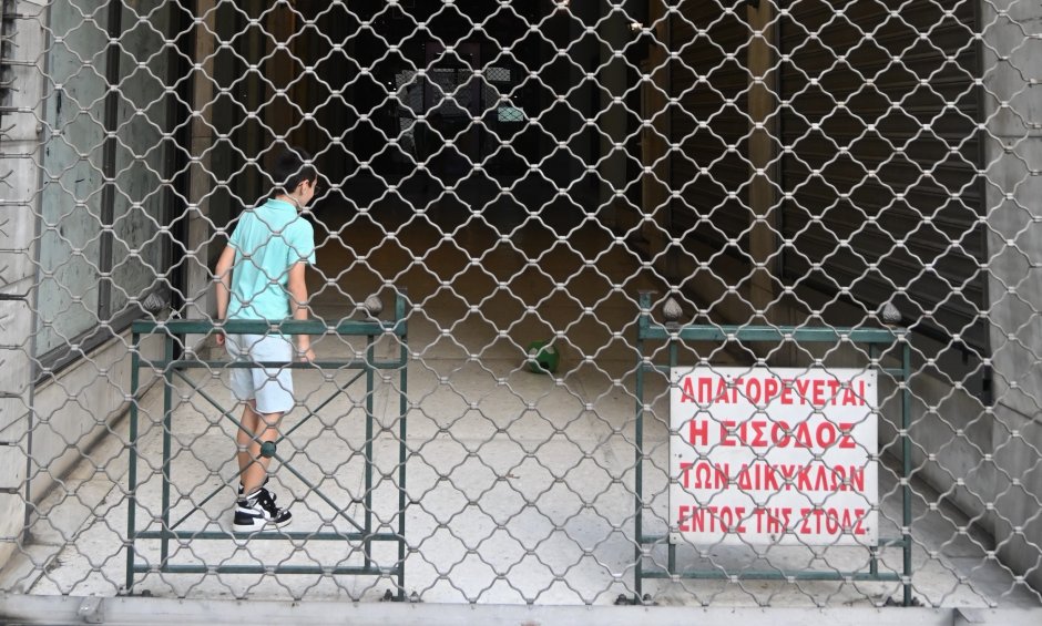 Ηλίας Προβόπουλος: Μπάλα στην κλειστή στοά!