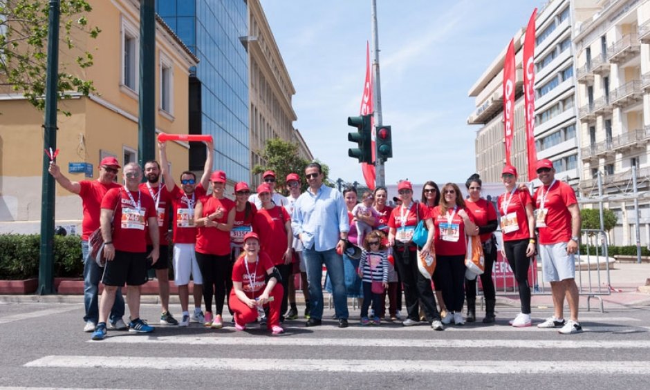 «Ανθρώπων ERGO»: το μήνυμα της ERGO, Επίσημου Χορηγού στον Ημιμαραθώνιο της Αθήνας, γίνεται πράξη από χιλιάδες Αθηναίους!