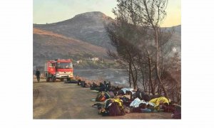 Ηλίας Προβόπουλος: Οι πυροσβέστες κοιμούνται στην άσφαλτο