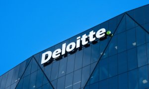 Deloitte: Η Τεχνητή Νοημοσύνη δεν έχει εδραιώσει ακόμα τη θέση της στα Διοικητικά Συμβούλια