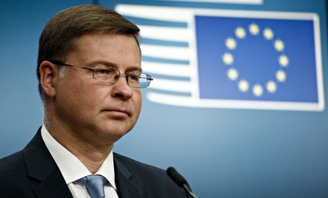 Valdis Dombrovskis: Η Ευρωπαϊκή Επιτροπή ανοίγει τη συζήτηση για τη συμμετοχή του ασφαλιστικού τομέα στην κάλυψη των κινδύνων μιας πανδημίας