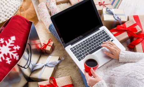 Συμβουλές από την ESET για τις online Χριστουγεννιάτικες αγορές σας