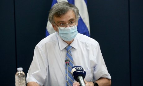 Σωτήρης Τσιόδρας: Πώς θα πείσουμε τους νέους να φορέσουν μάσκα