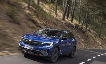 Renault Austral: Ασφάλεια & απαράμιλλο στιλ που επιβάλει μια πλήρη ασφαλιστική κάλυψη!