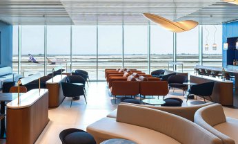 H AEGEAN καλωσορίζει τους επιβάτες της στο νέο Business Lounge στο αεροδρόμιο της Λάρνακας δίπλα στις πύλες αναχώρησης!