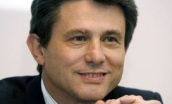 Στην Ελλάδα ο Henri de Castries, Πρόεδρος και διευθύνων σύμβουλος της ΑΧΑ.