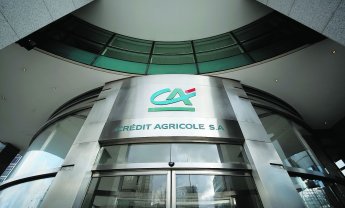 Eπέστρεψε στην Ελλάδα η Credit Agricole ως μεγαλομέτοχος της Alpha Bank